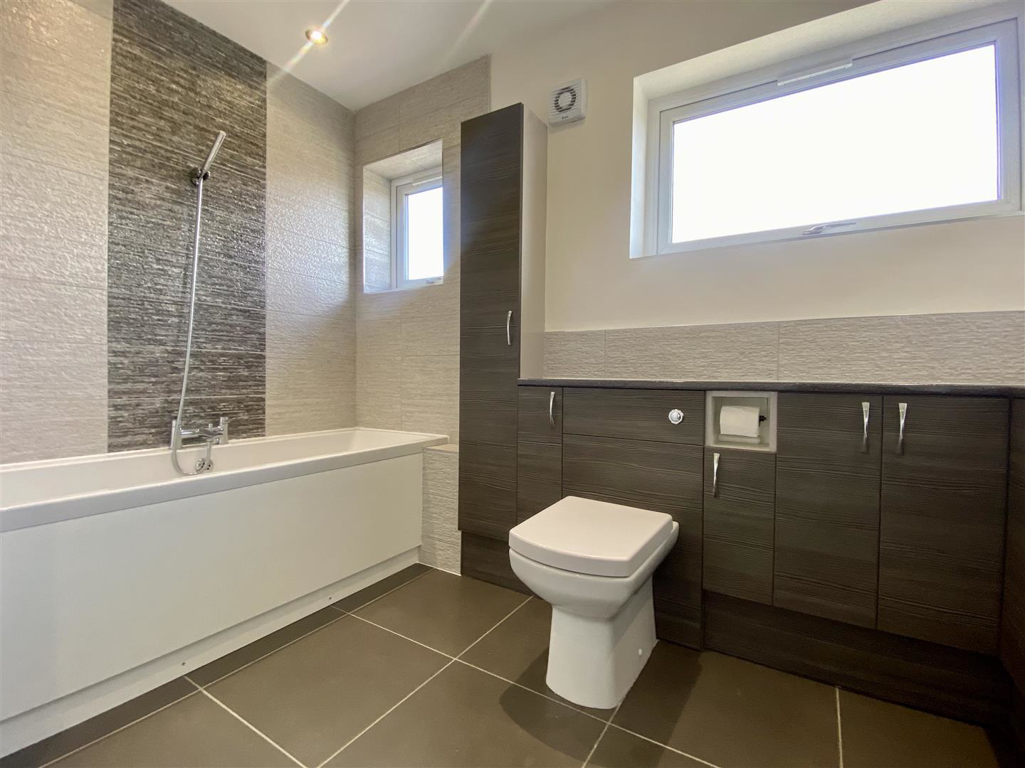 Saffron Crescent, Tickhill, Doncaster, photo 16