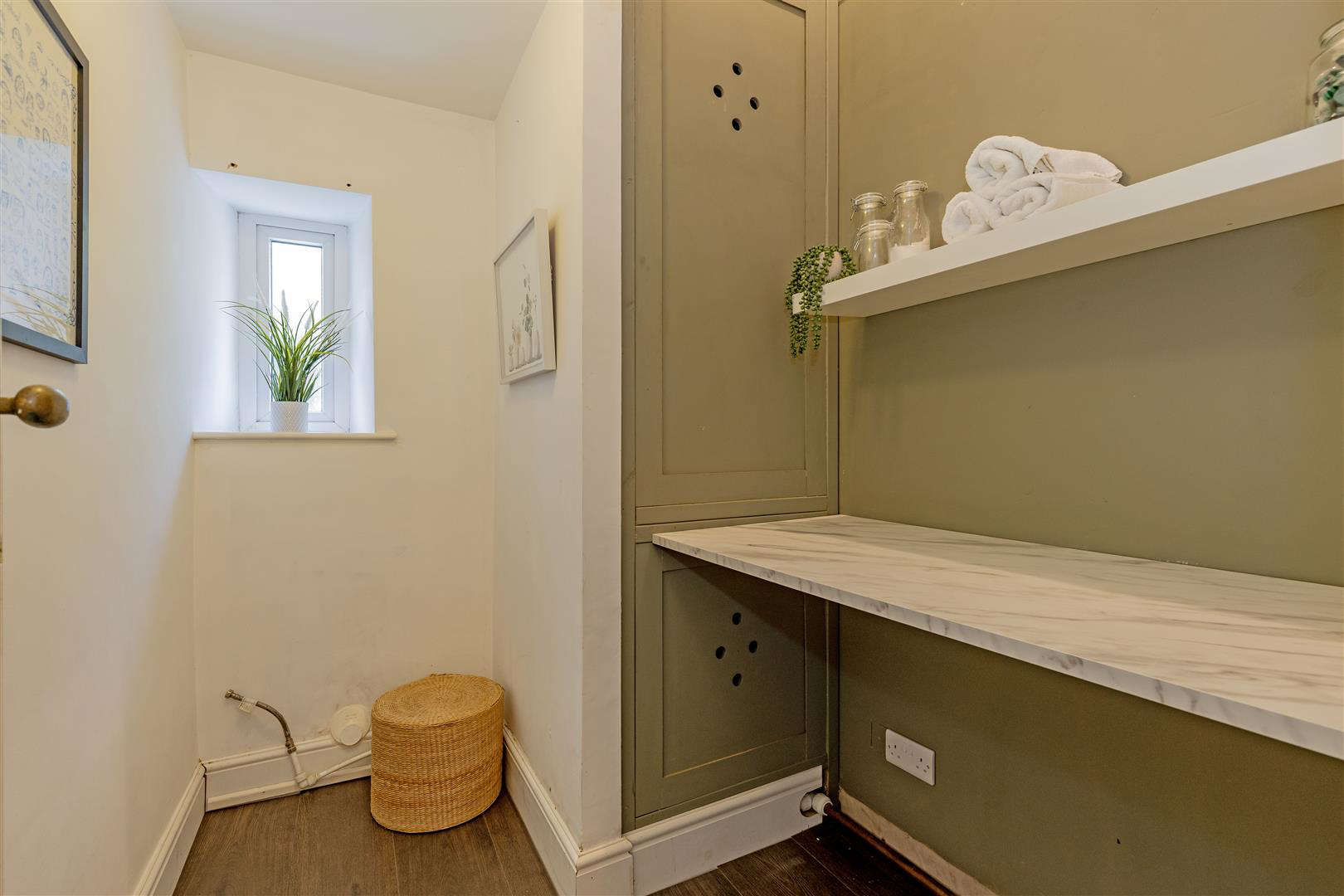 Main Street, Great Longstone, Bakewell, photo 30