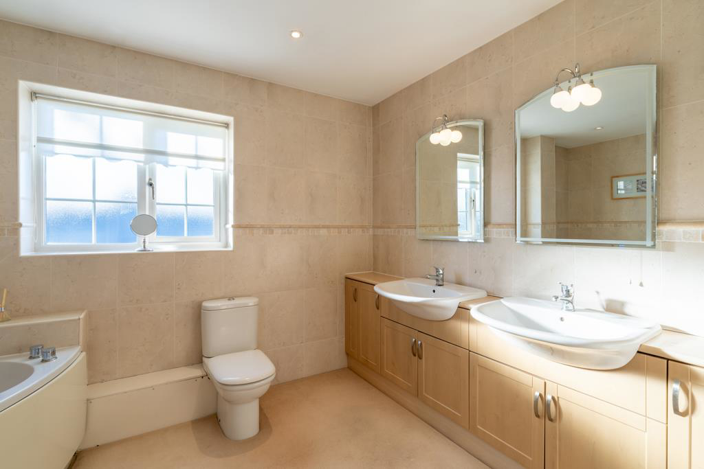 Chestnut Court, Thrybergh, Rotherham, photo 19