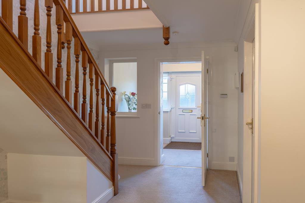 Chestnut Court, Thrybergh, Rotherham, photo 2
