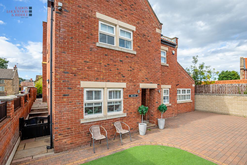 North Farm Court, Aston, Rotherham, photo 37