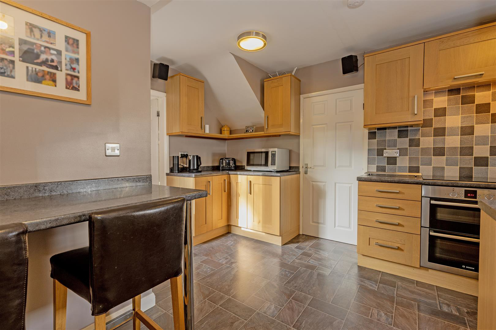 Brentwood Road, Bamford, Hope Valley, photo 3
