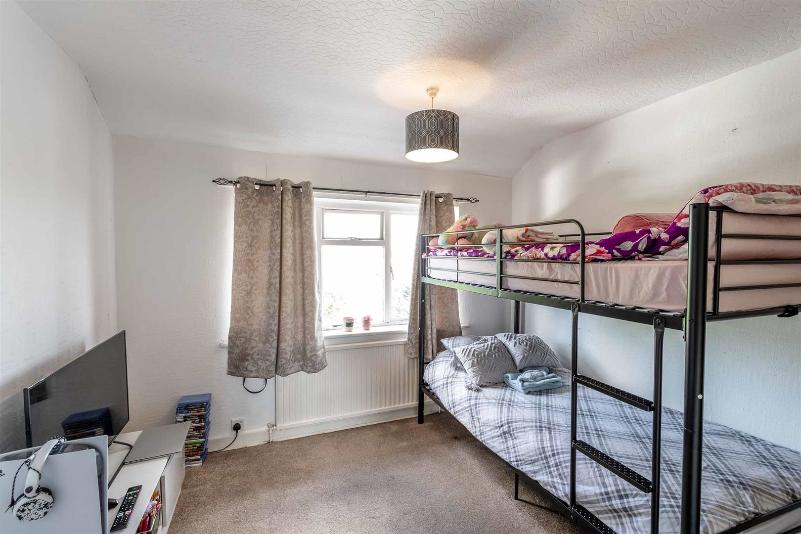 Hall Road, Rotherham, photo 8