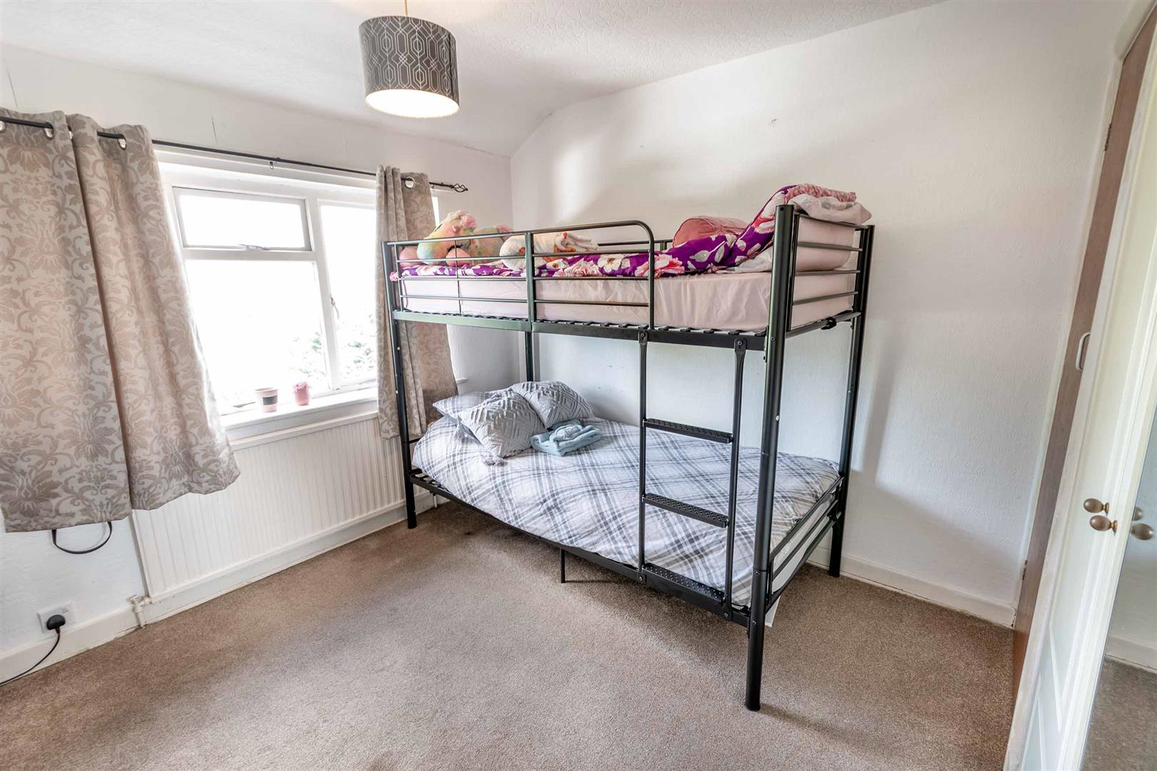 Hall Road, Rotherham, photo 9