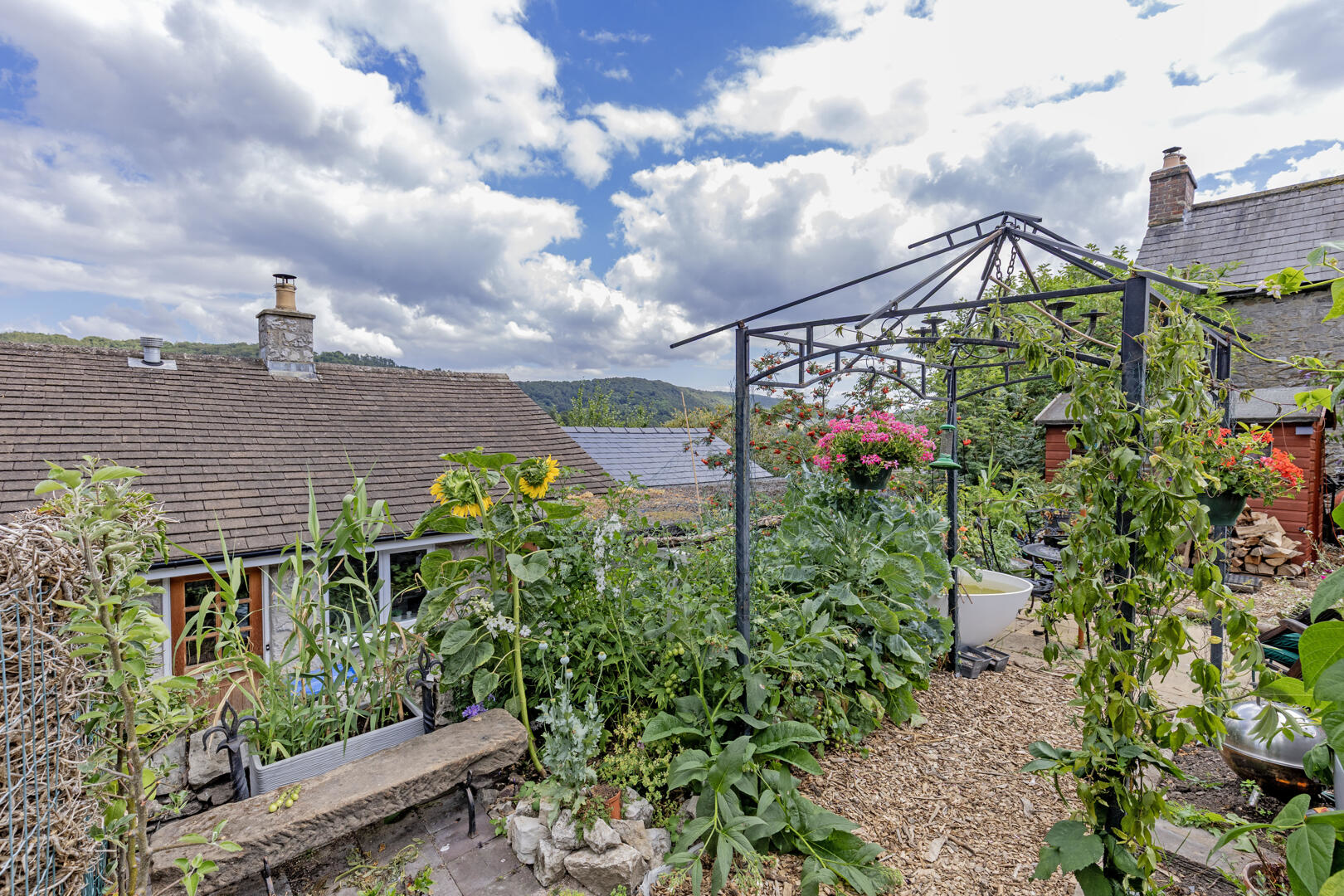 Rock Terrace, Bakewell, photo 14