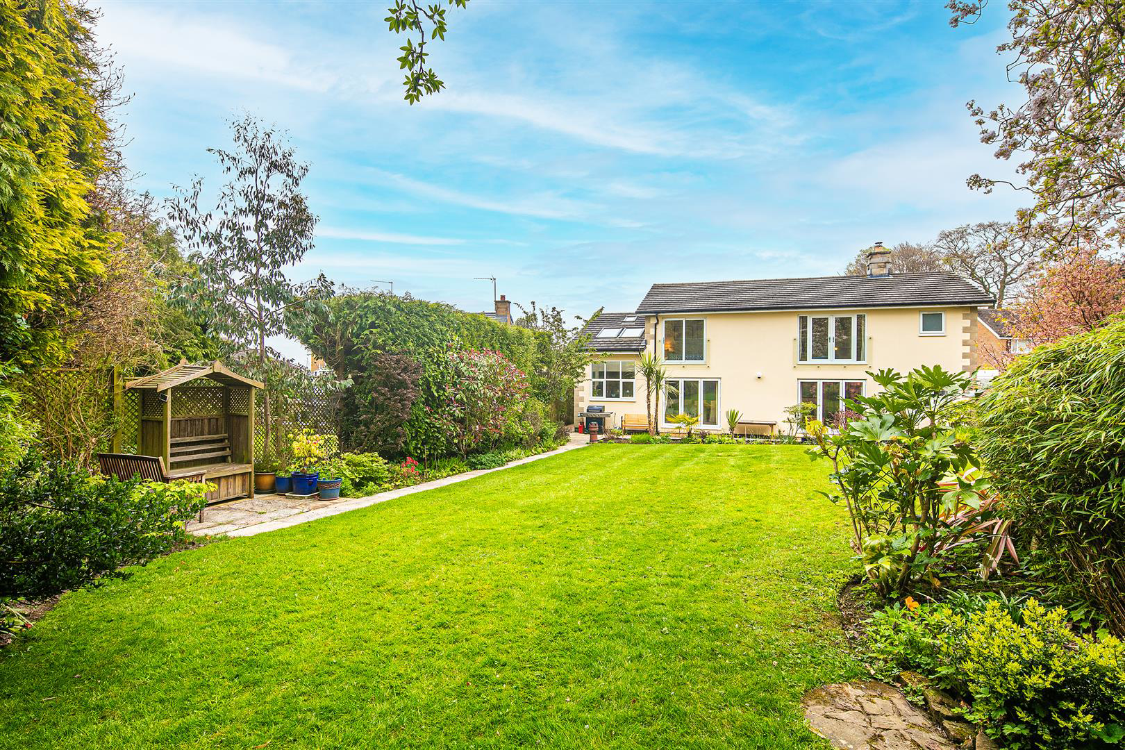 Porters, 26 Burnt Stones Drive, Sandygate, S10 5TT
