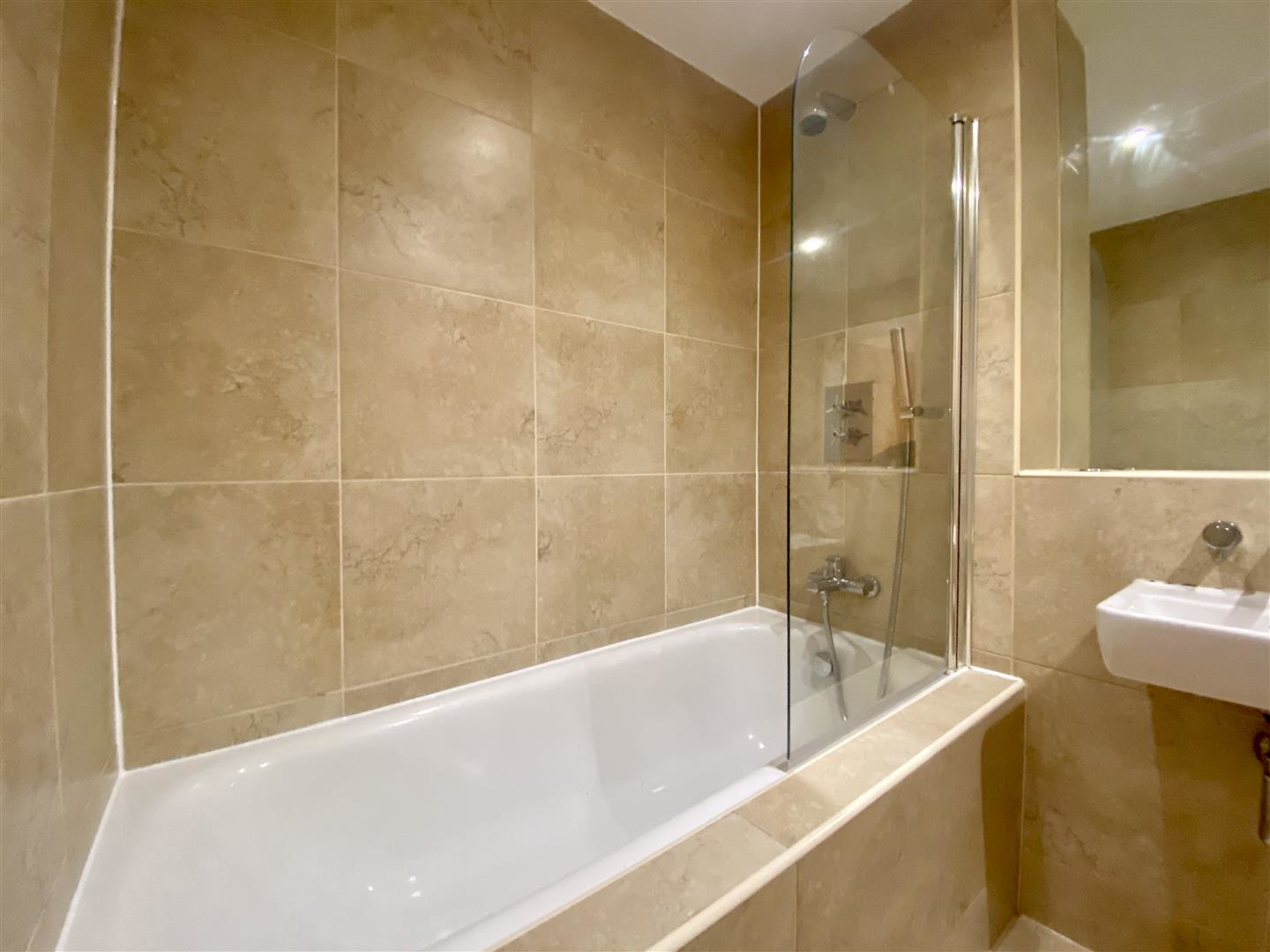 Apartment 522, Wicker Riverside, 2 North Bank, S3 8JA, photo 8