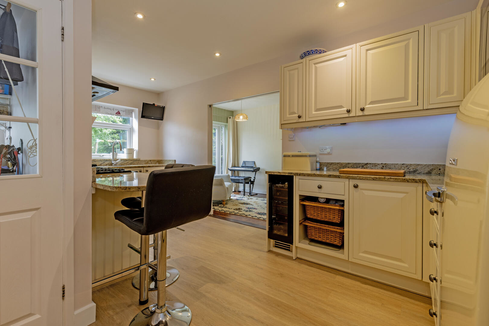 Burlow Road, Buxton, photo 17