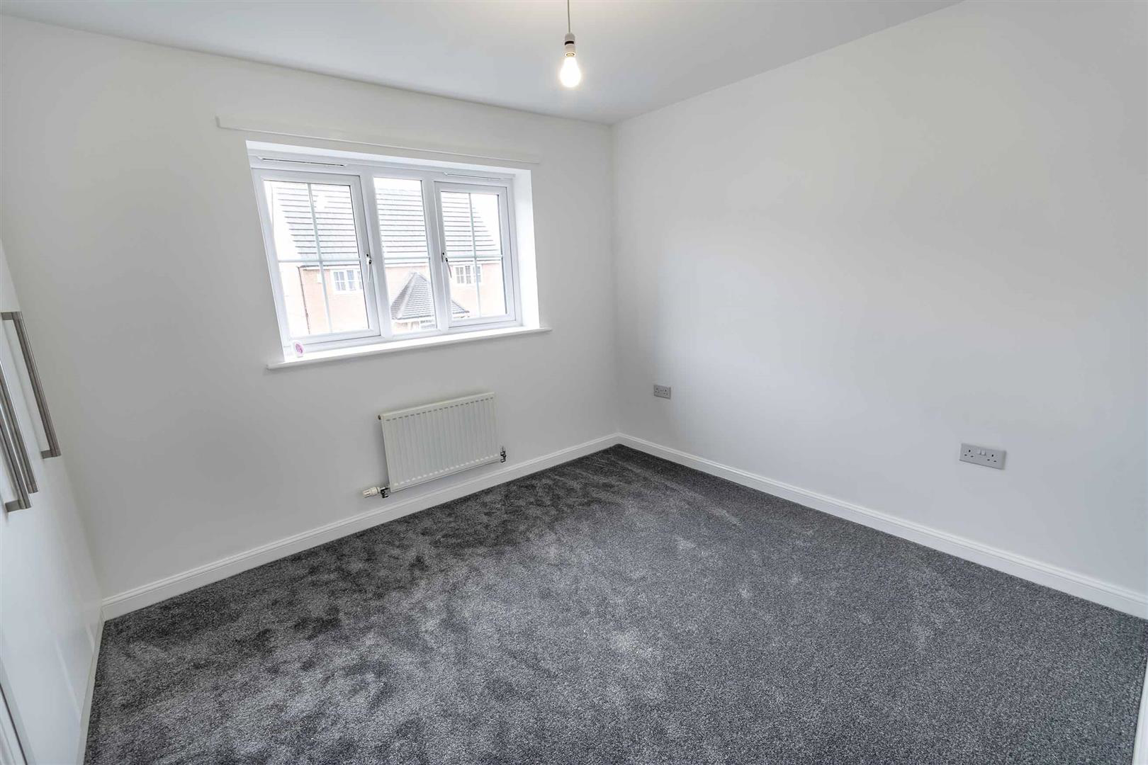 Field View, Brinsworth, Rotherham, photo 10
