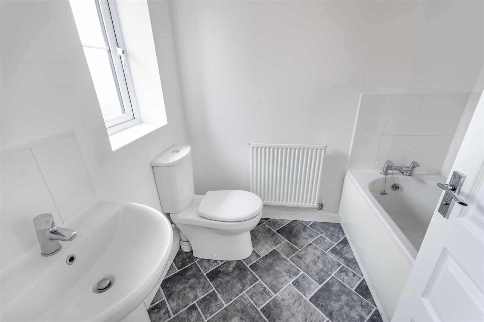 Field View, Brinsworth, Rotherham, photo 13