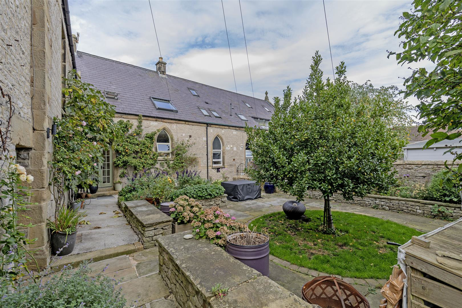 High Street, Tideswell, Buxton, photo 21