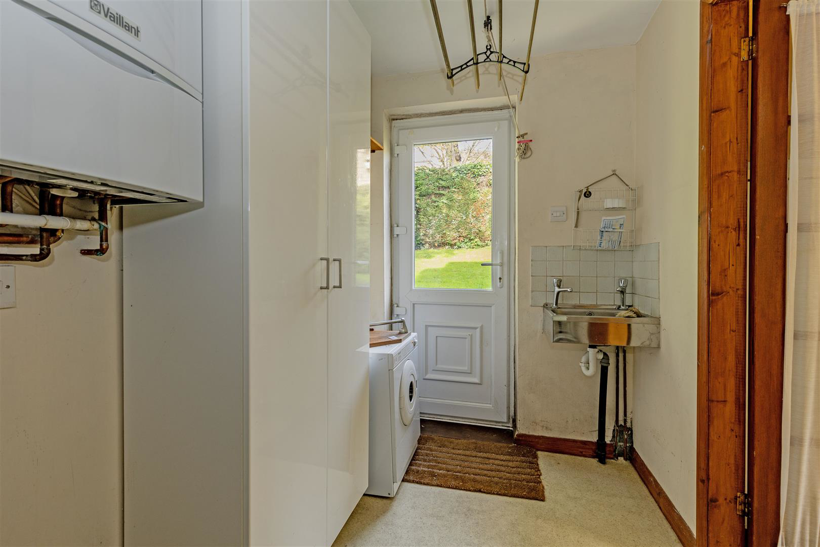 Ashopton Drive, Bamford, Hope Valley, photo 10