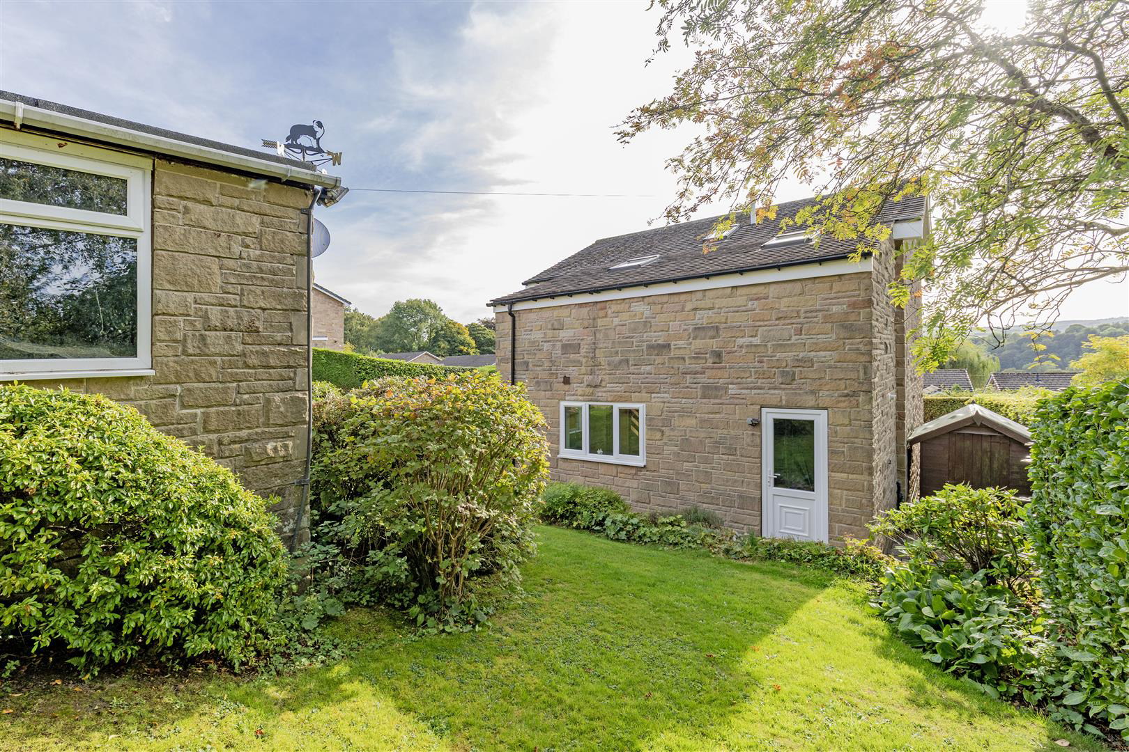 Ashopton Drive, Bamford, Hope Valley, photo 11
