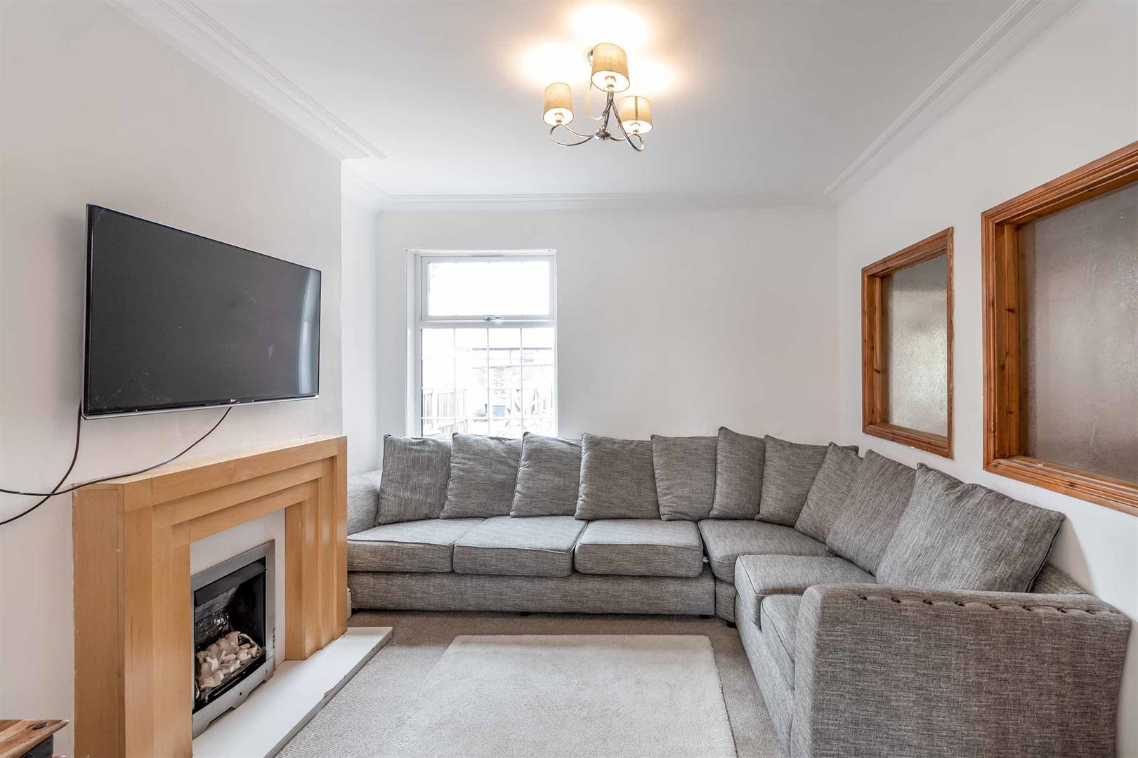 Living Room/Dining Room