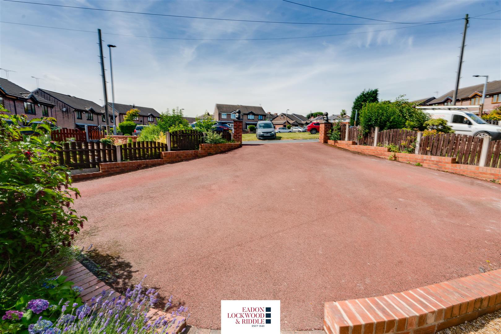 Lesmond Crescent, Little Houghton, Barnsley, photo 28