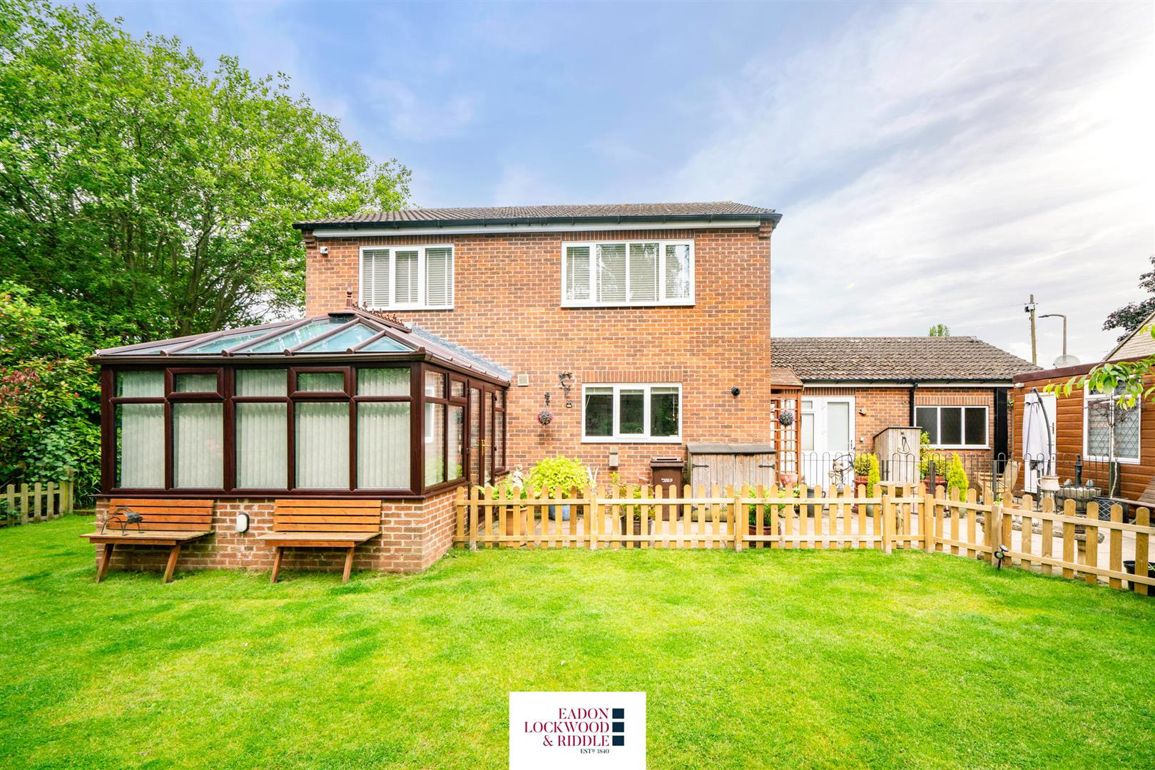 Crowgate, South Anston, Sheffield, photo 37