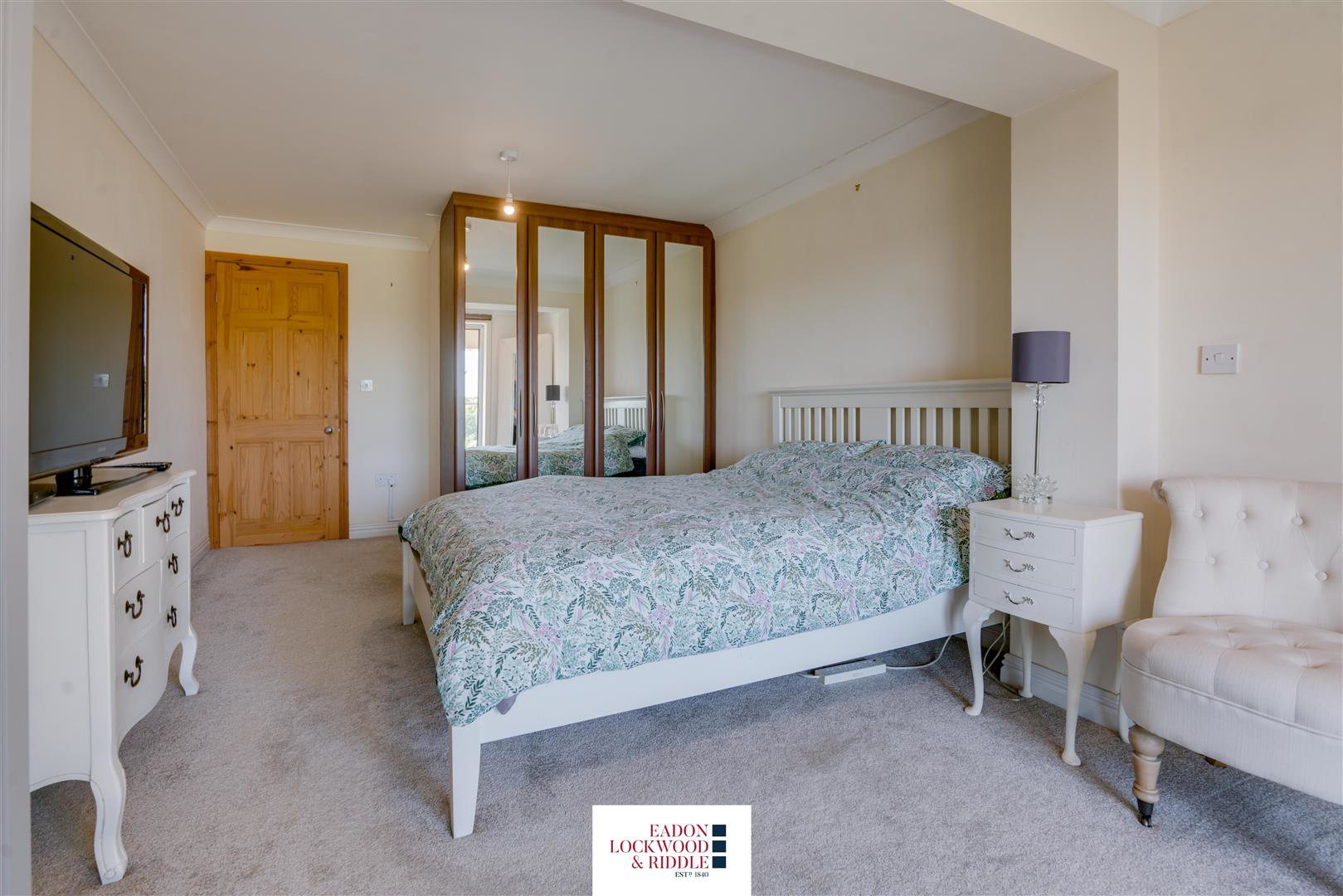 Lesmond Crescent, Little Houghton, Barnsley, photo 19