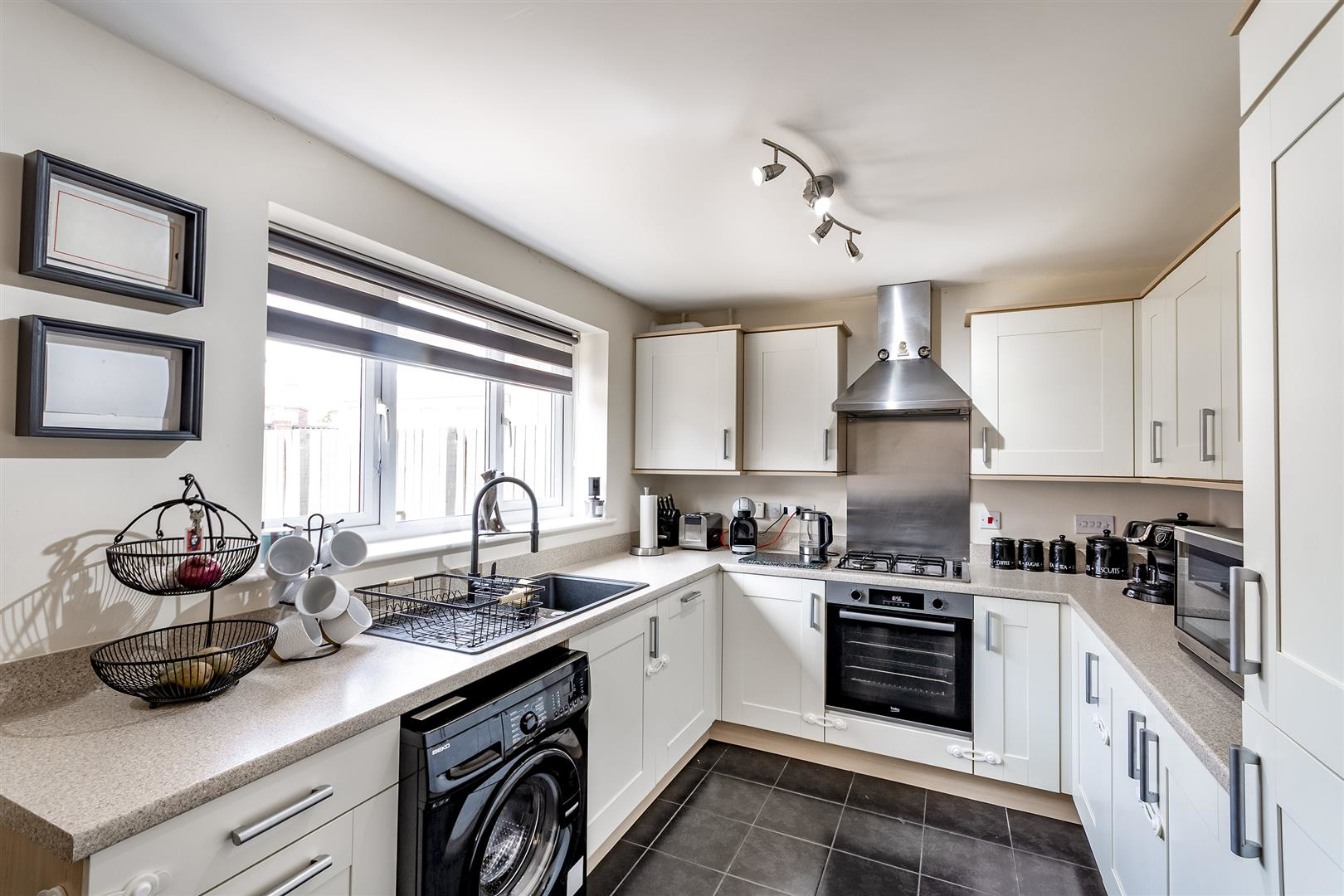 Elmore Street, Thurcroft, Rotherham, photo 2