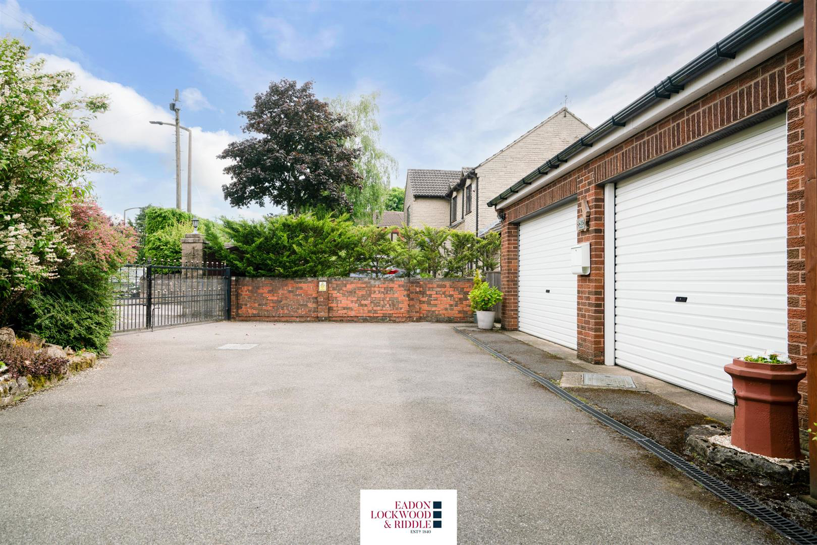 Crowgate, South Anston, Sheffield, photo 44