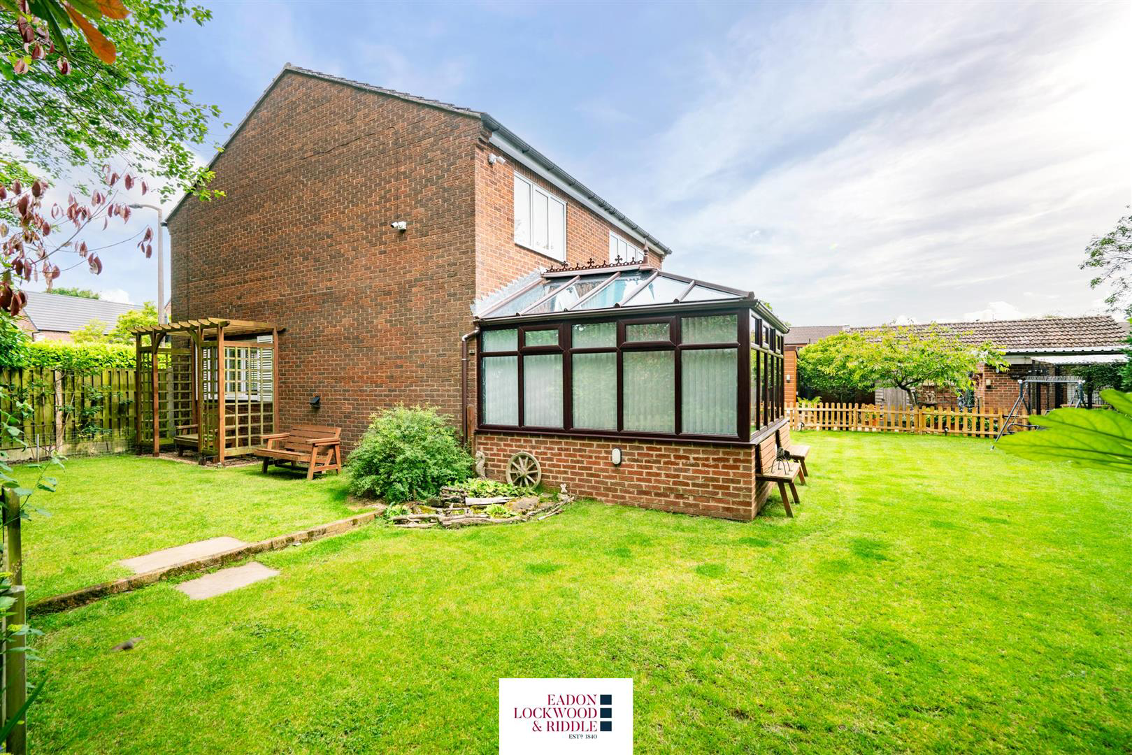 Crowgate, South Anston, Sheffield, photo 40