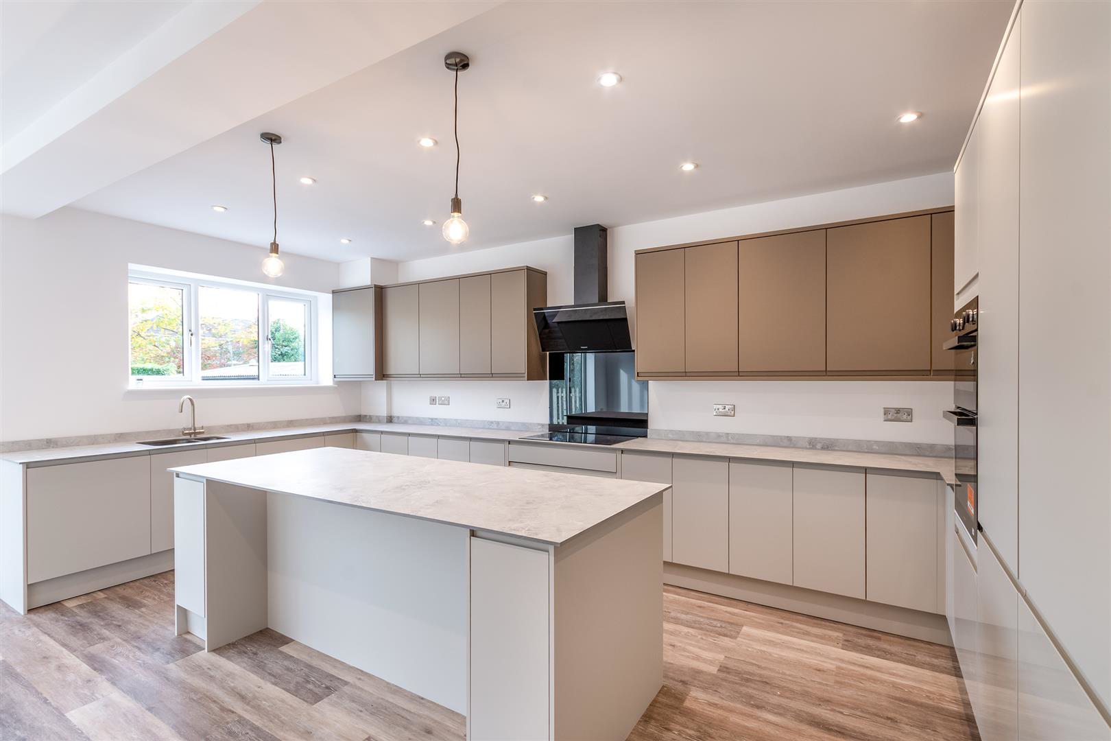 East Bawtry Road, Rotherham, photo 3