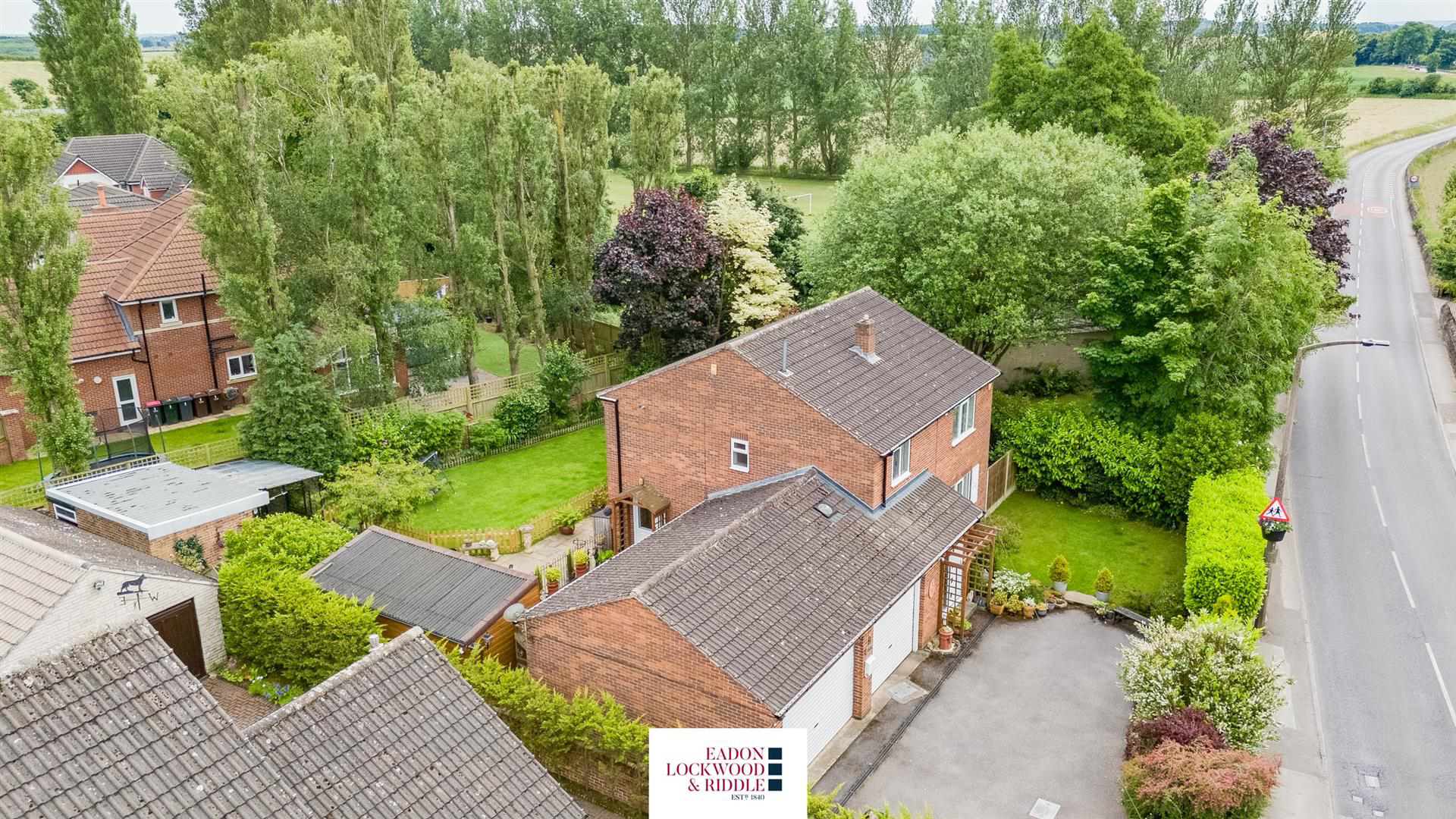 Crowgate, South Anston, Sheffield, photo 41
