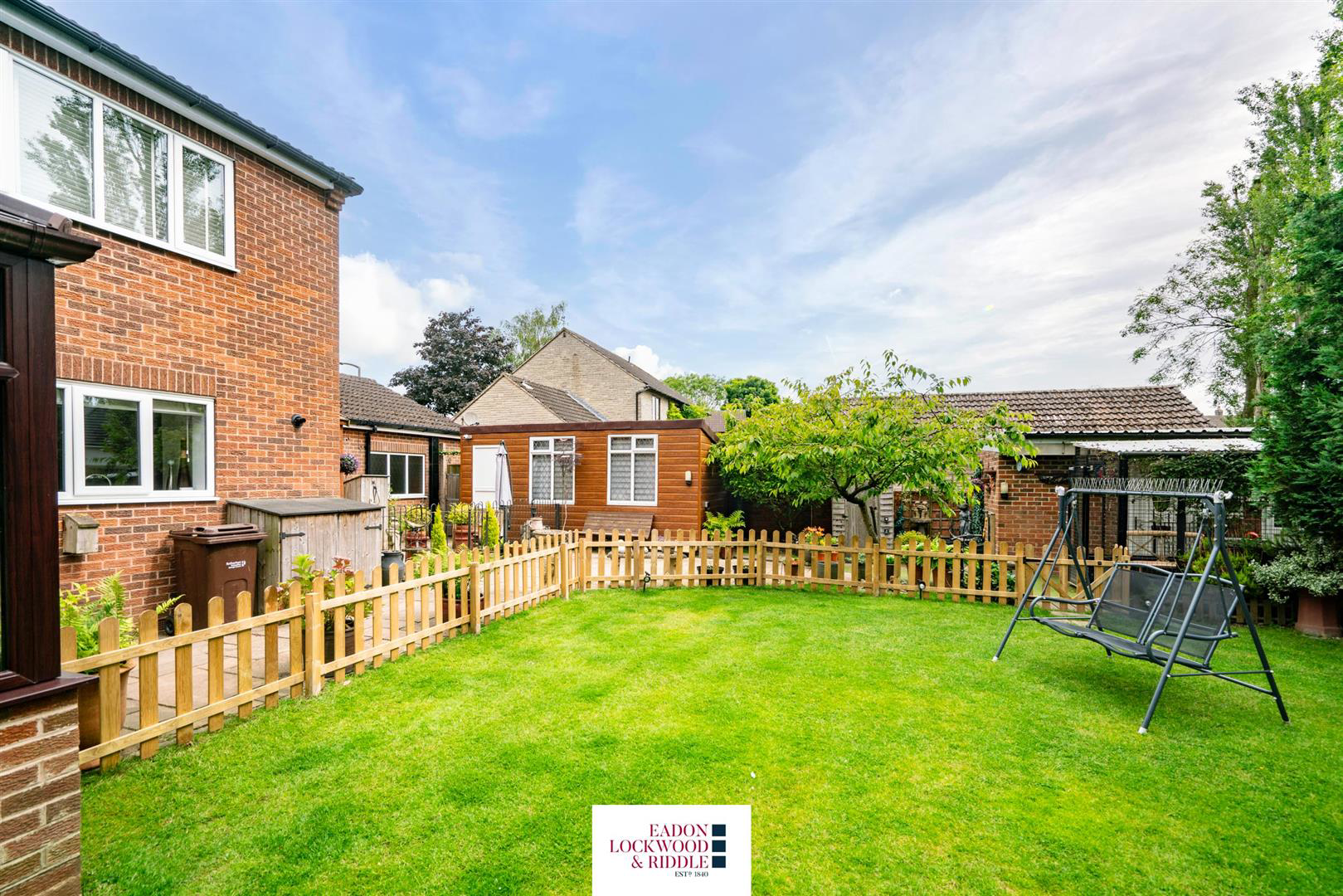 Crowgate, South Anston, Sheffield, photo 39