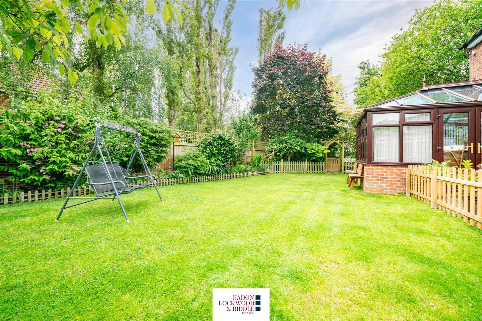 Crowgate, South Anston, Sheffield, photo 34