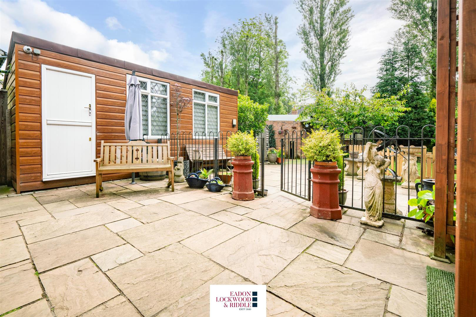 Crowgate, South Anston, Sheffield, photo 33