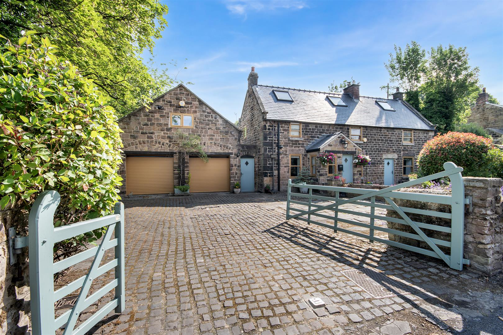 Woodbine Cottage, Turner Lane, Whiston, Rotherham