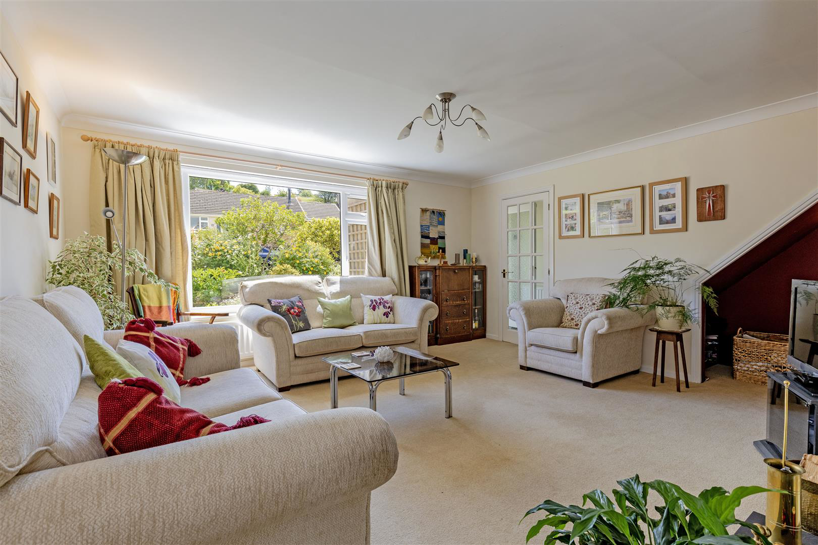 Castle Mount Crescent, Bakewell, photo 2