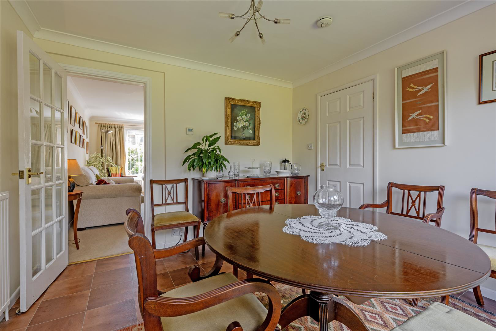 Castle Mount Crescent, Bakewell, photo 5