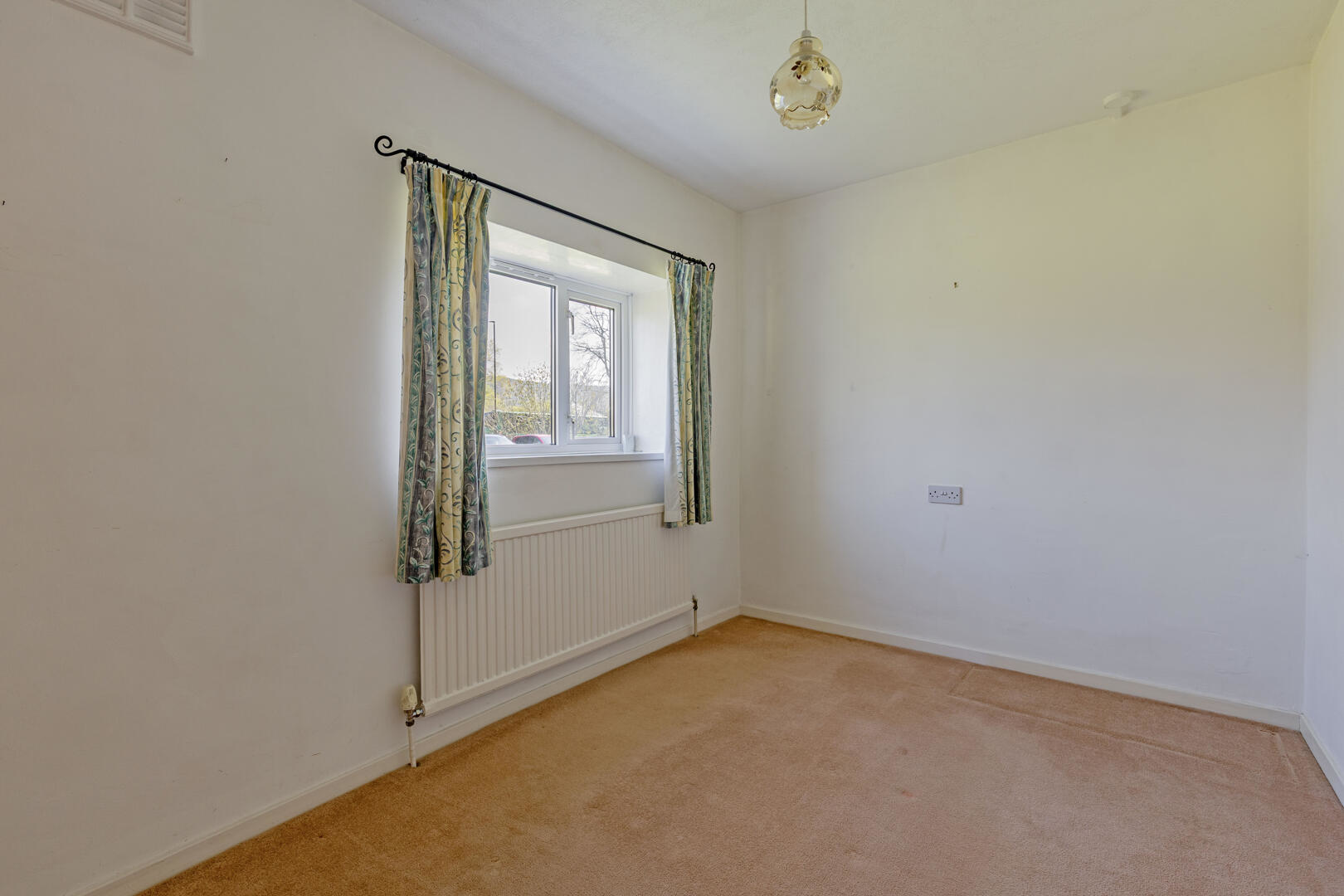 Holywell, Bakewell, photo 13
