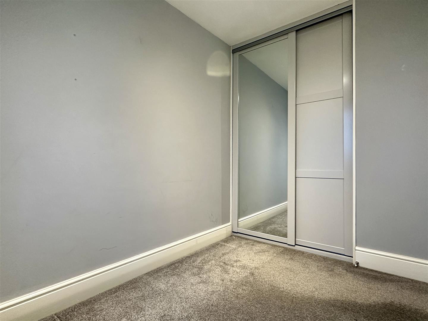 Trent Close, Edlington, Doncaster, photo 17