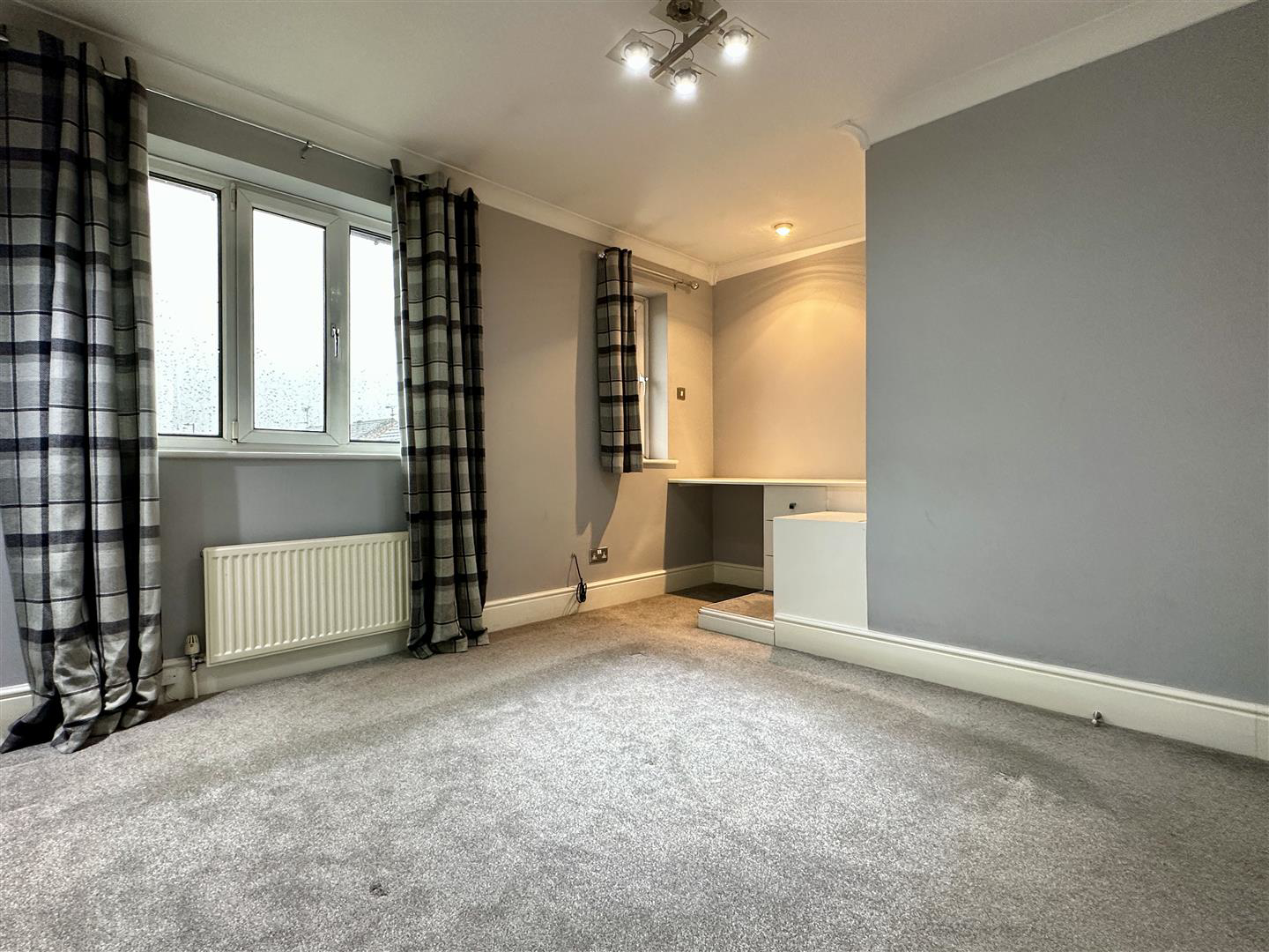 Trent Close, Edlington, Doncaster, photo 11