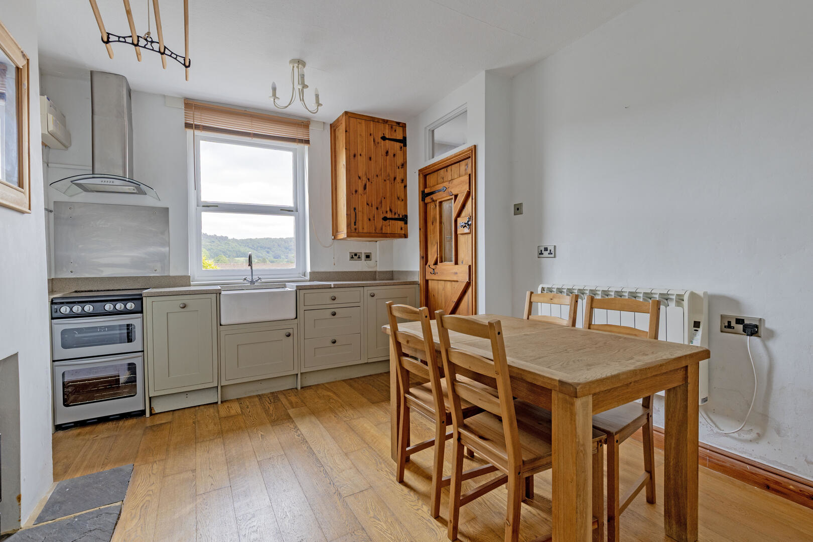 Rock Terrace, Bakewell, photo 2