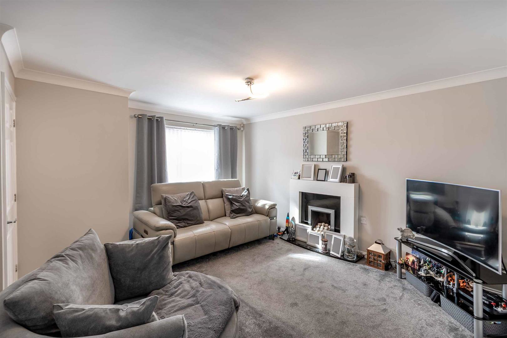 Paddock Drive, Sunnyside, Rotherham, photo 5
