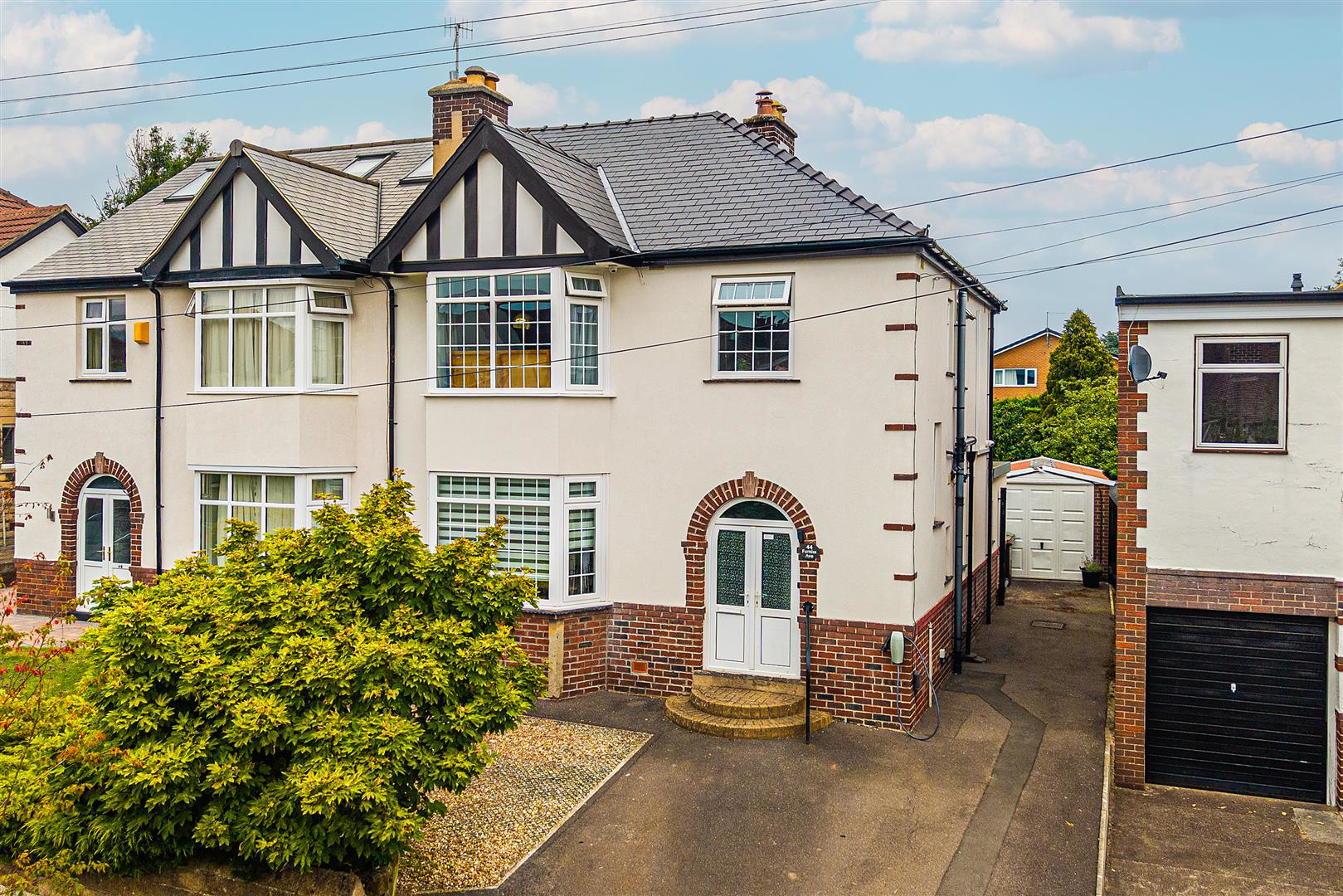 44 Furniss Avenue, Dore, S17 3QL