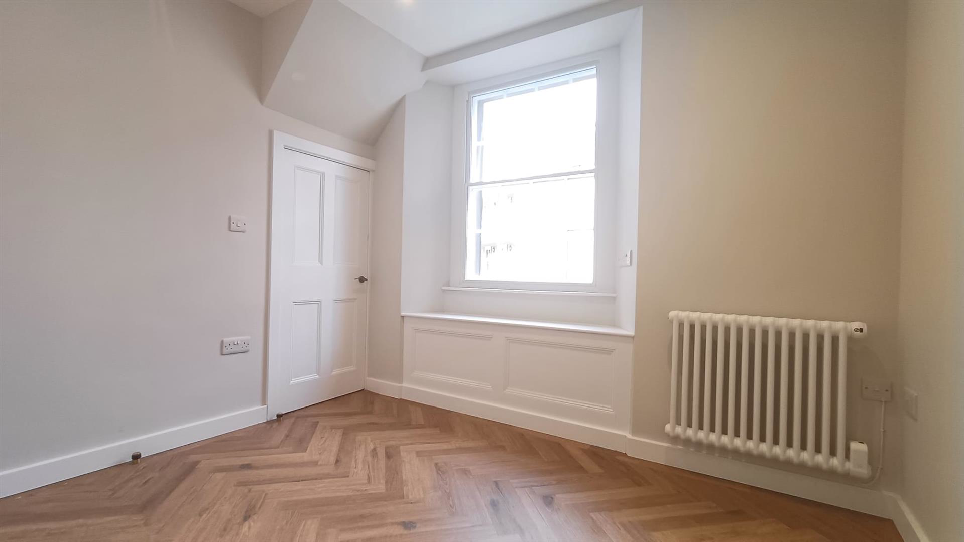 Matlock street, Bakewell, photo 11