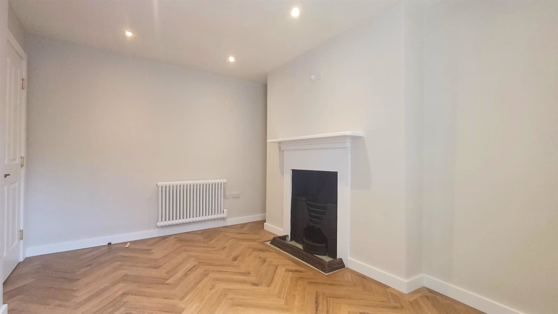 Matlock street, Bakewell, photo 15