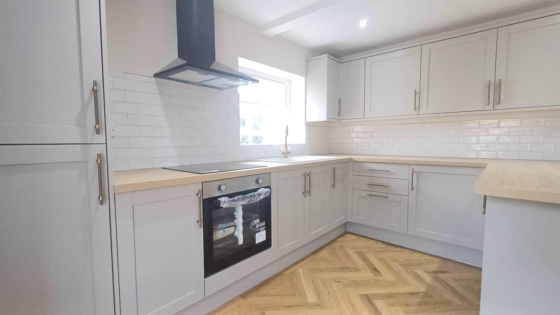 Matlock street, Bakewell, photo 13