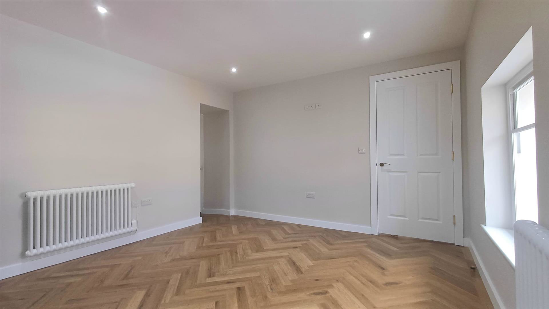 Matlock street, Bakewell, photo 4