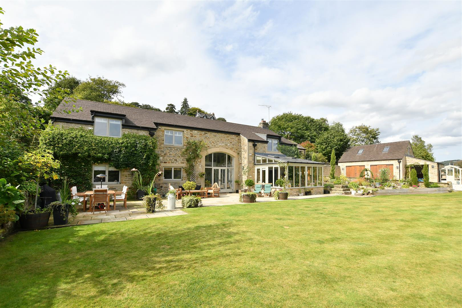 Hathersage Road, Grindleford, Hope Valley