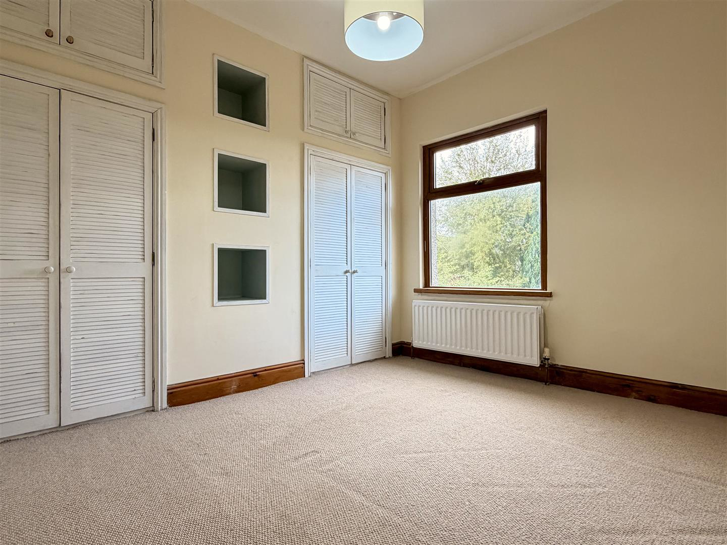 Victoria Road, Bamford, Hope Valley, photo 9