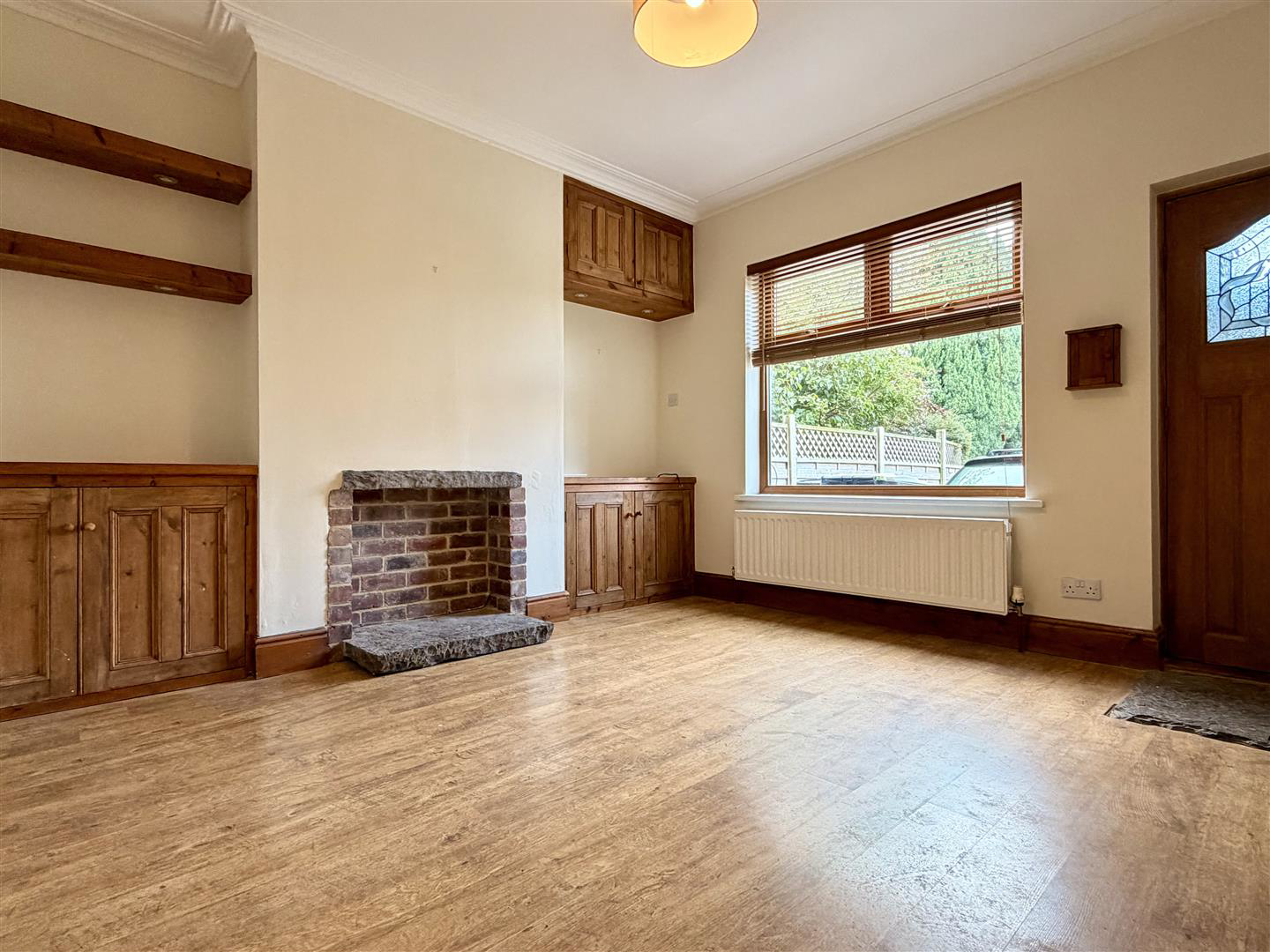 Victoria Road, Bamford, Hope Valley, photo 2