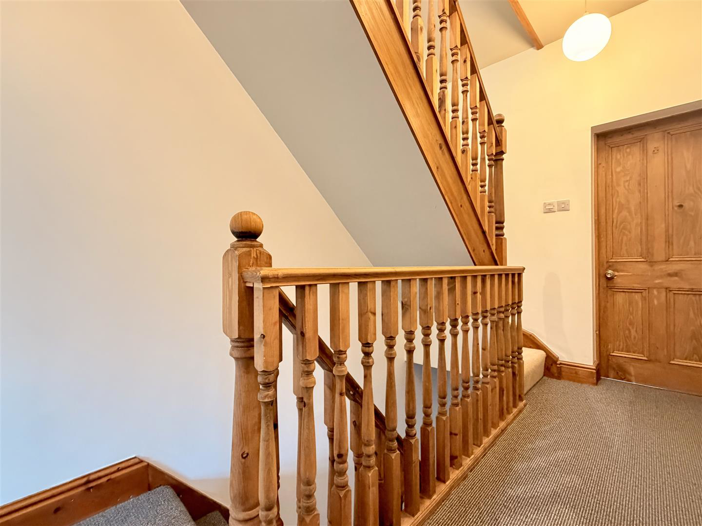 Victoria Road, Bamford, Hope Valley, photo 10