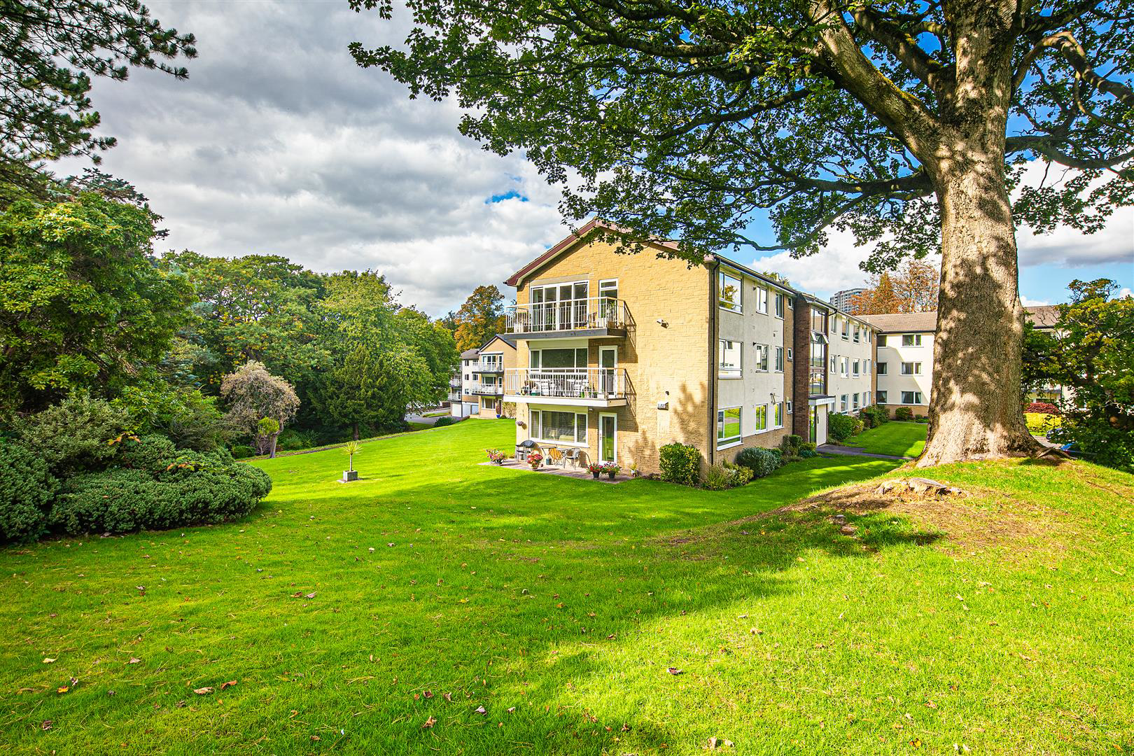 64 The Glen, Endcliffe, S1 3FN