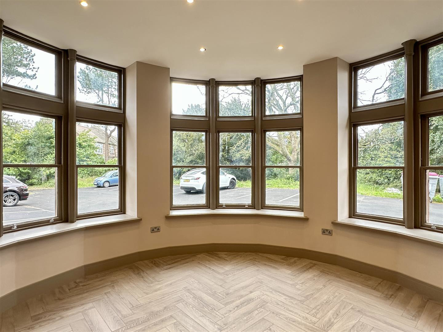 Coach House Lane, Rotherham, photo 8