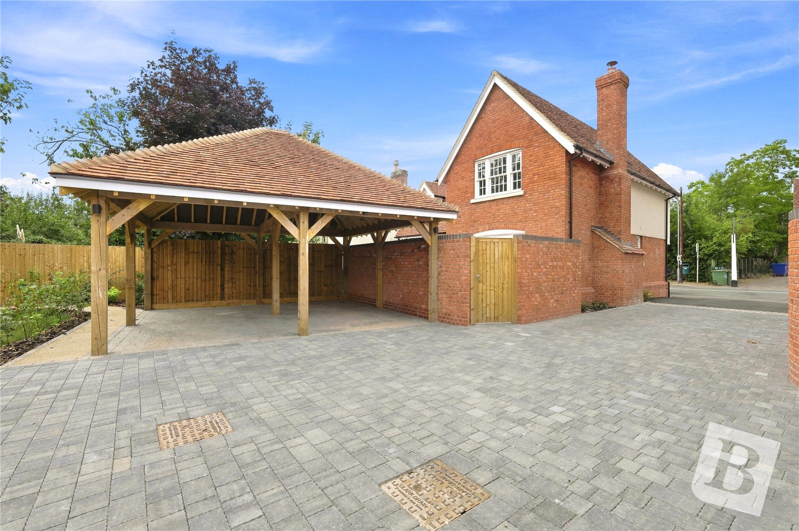 Colchester Road, Bures, Essex, CO8, photo 2