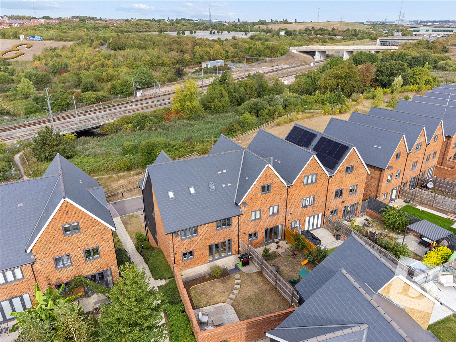 Stratford Way, Northfleet, Gravesend, Kent, DA11, photo 24